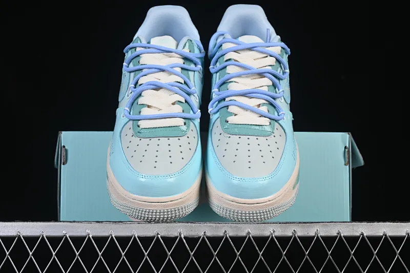 All categories Nk Air Force 1 Air Force series Nk Air Force 1 Low Air Force low-top Nike Air Force 1'07 Low Hand-painted graffiti Blue Sky Flower Island Air Force One low-top casual sneakers KS6968-777